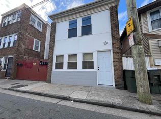 34 S Bellevue Ave, Atlantic City, NJ 08401