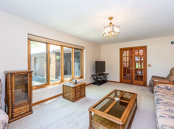 4th image of 35580 N Kenneth Dr