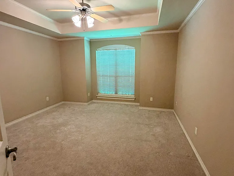 5706 Andover Dr — Photo 24