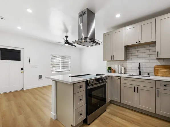 1539 Glenwood Dr #1539, San Diego, CA 92103