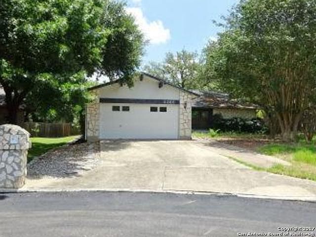 1st image of 3355 Cadbury Dr
