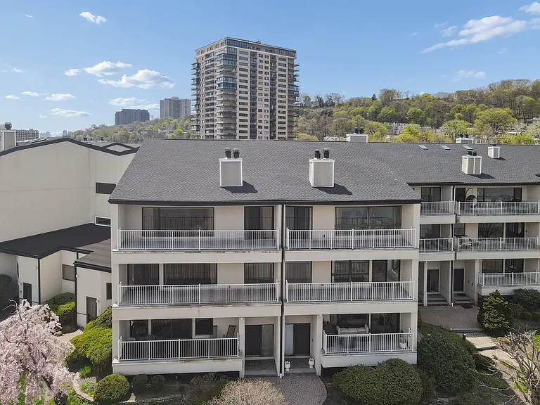 1225 River Rd #4D — Photo 41
