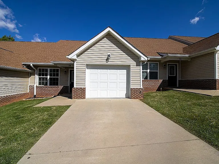 30 Hunters Valley Ln — Photo 2
