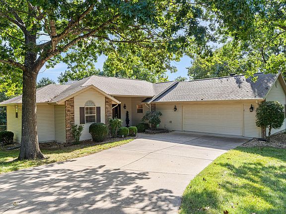 2nd image of 567 Austin Place