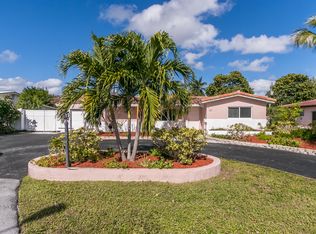 221 SW 18th St, Pompano Beach, FL 33060