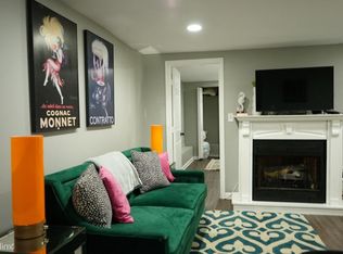 26 R St NW #B, Washington, DC 20001