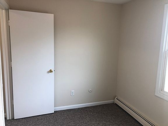 3rd image of 10000 S Westnedge Ave APT 3D