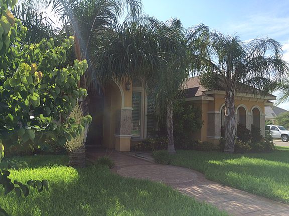 3rd image of 13929 N 40th St