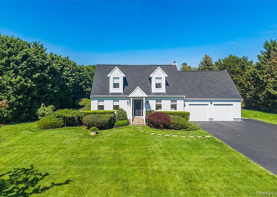 1st image of 820 Gabriella Ct