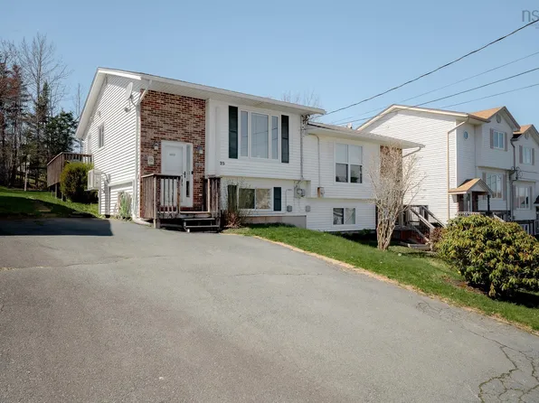23 Sunnyvale Ct, Halifax, NS B4E 2T2