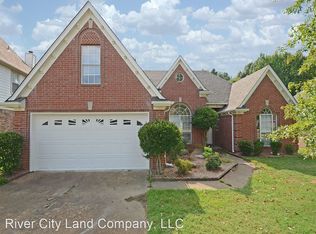 7611 Parkmont Dr, Memphis, TN 38125