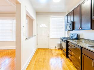 641 W Buckingham Pl, Chicago, IL 60657