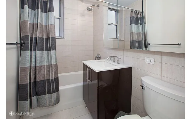 Sold by Douglas Elliman | media 6