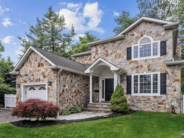 542 Ackerman Ave, Glen Rock, NJ 07452