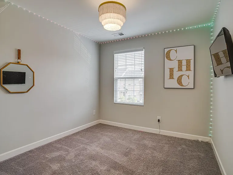 248 Mansfield Dr — Photo 19