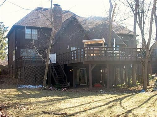 3rd image of 10502 W 121st St