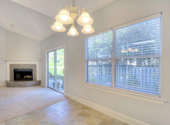 5th image of 114 Ashwood Way