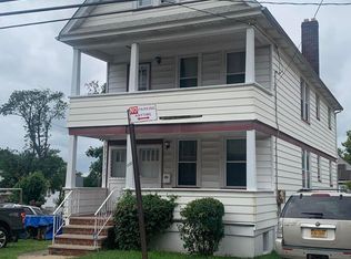 390 Morningstar Rd, Staten Island, NY 10303