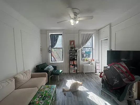 Rented by Compass | media 20