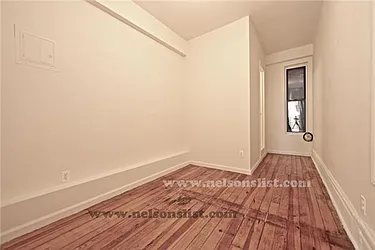 Rented by R New York