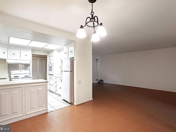 5th image of 3365 S Leisure World Blvd #95-1C