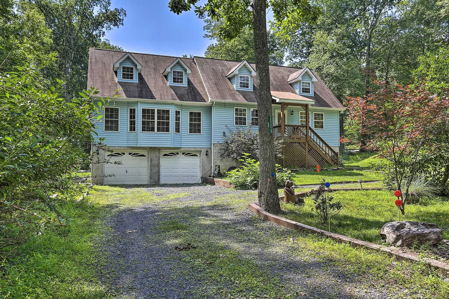 4 bed, 4.0 bath, 3326 sqft, $11,192 — Photo 4