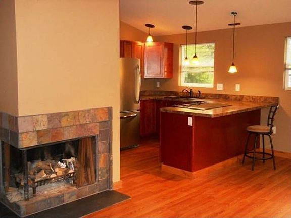 4th image of 14 Carlo Dr