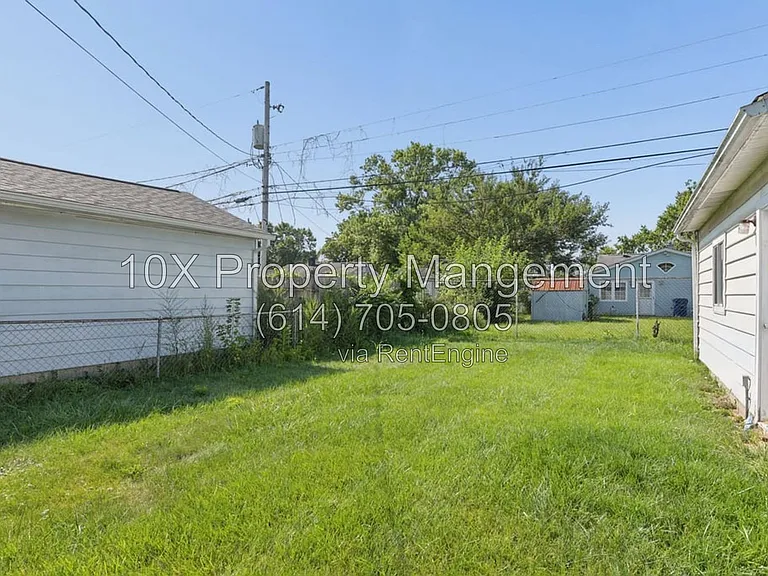 4493 Saint Ann Ln — Photo 25