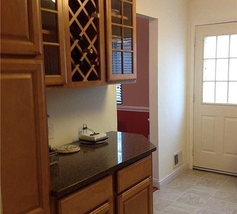 5th image of 73 Townhouse Dr