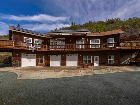 448 Tenney Dr, Rogue River, OR 97537