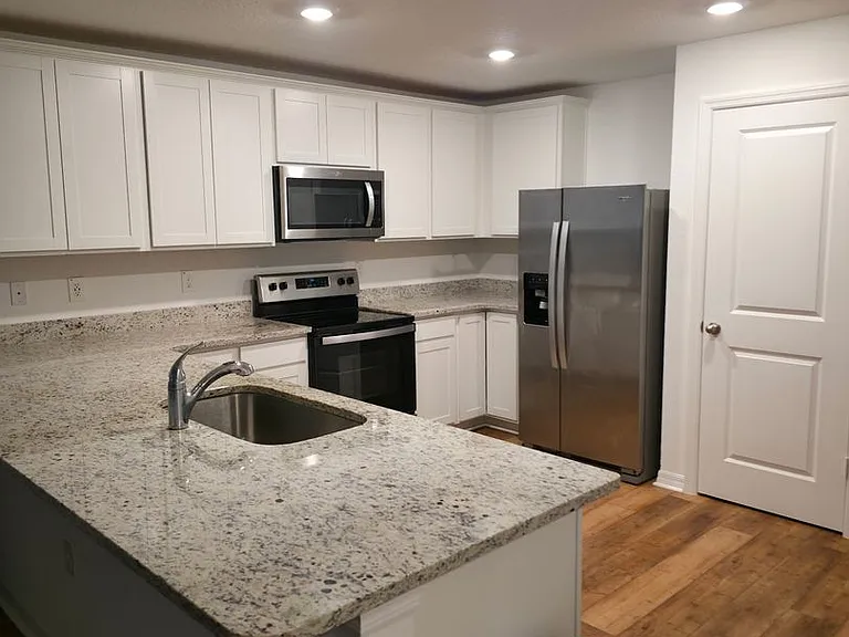 29824 Fedora Cir — Photo 12