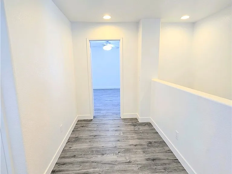 7858 Warwickshire Way — Photo 21