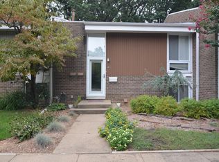 1737 Wainwright Dr, Reston, VA 20190