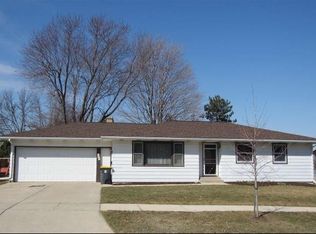 211 26th Ave, Monroe, WI 53566