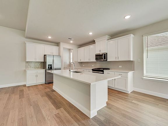 2nd image of 508 Marcus Ln