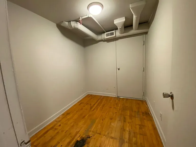 Welcome to 400 East Clayton Street! — Photo 46