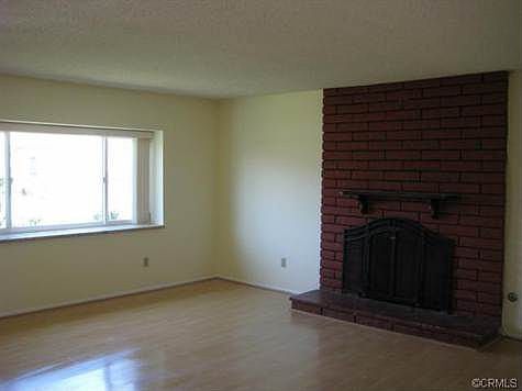 2nd image of 5022 Acacia St