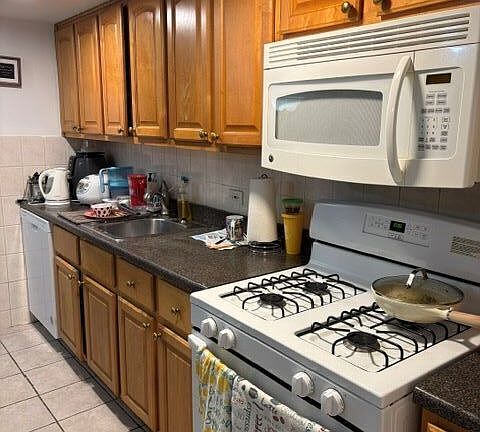 5th image of 7814 W Belmont Ave #Gw