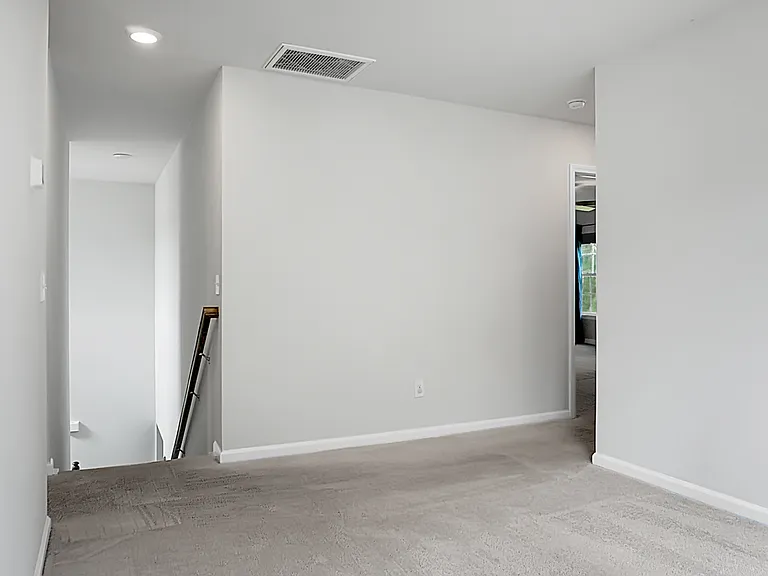 210 Daniels Creek Cir — Photo 45