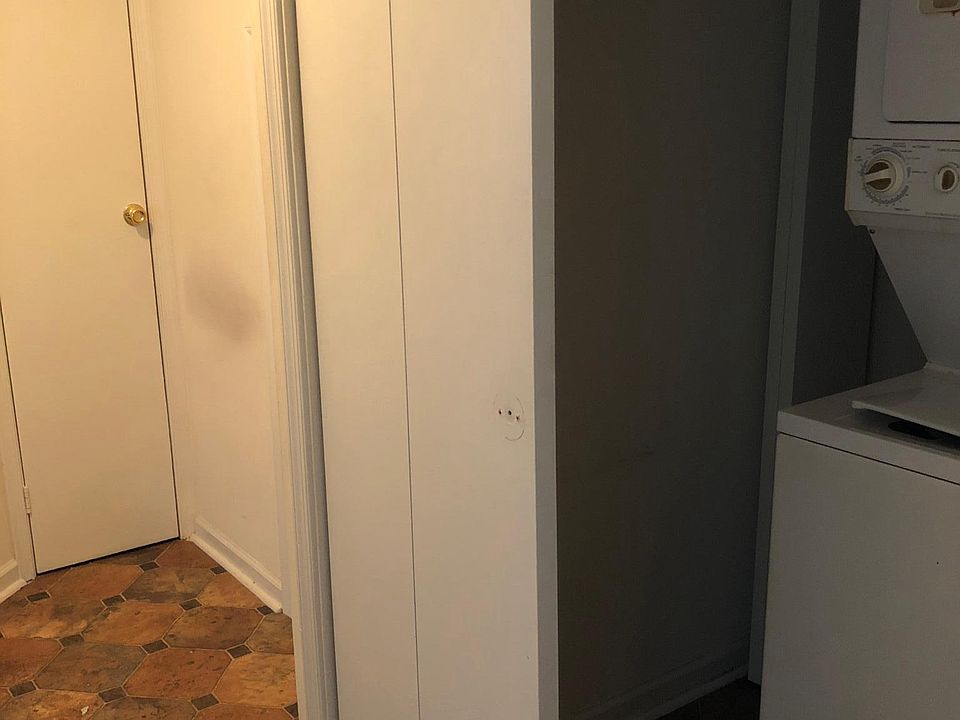 laundry/storage