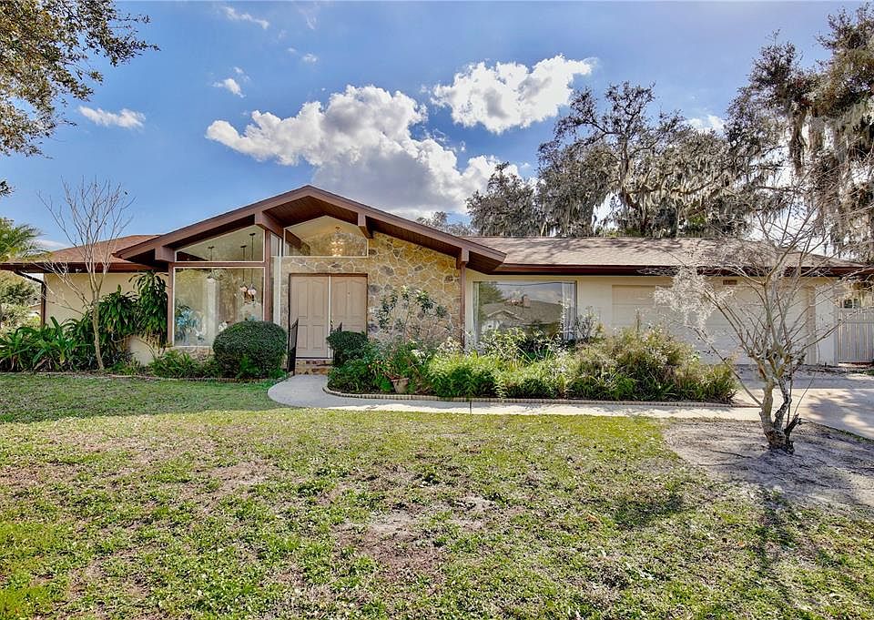 1st image of 2450 NELA AVENUE