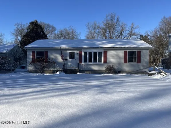 27 Sawyer Place, Albany, NY 12208