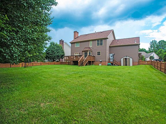 4th image of 846 Hansmore Pl