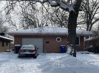 1882 3rd St E, Saint Paul, MN 55119