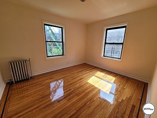 5th image of 3470 Cannon Pl #J34