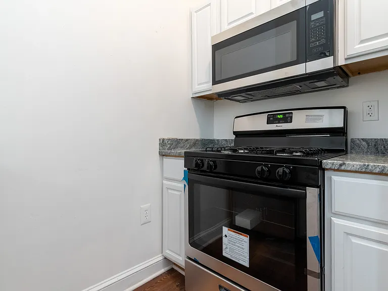2422 McElderry St #A — Photo 18