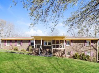 302 Ridgedale Dr SE, Silver Creek, GA 30173
