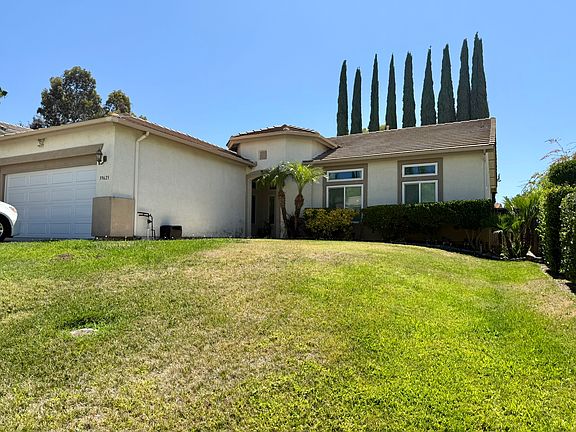 3rd image of 39623 Bonaire Way