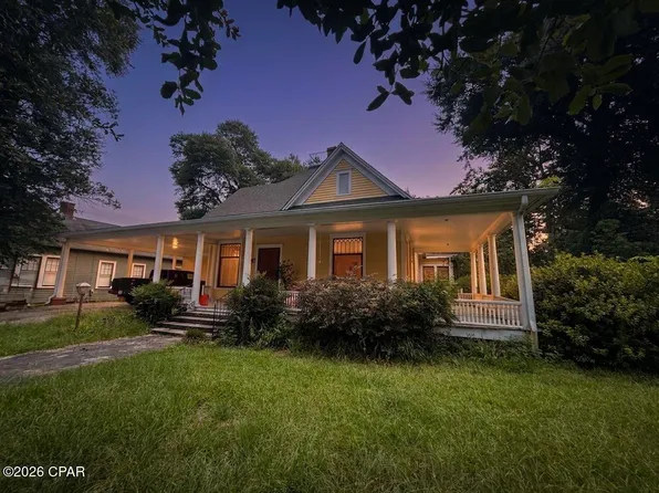 2928 Green St, Marianna, FL 32446