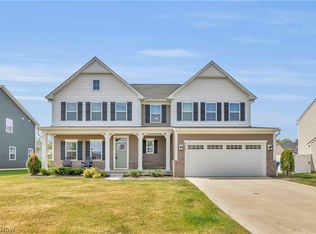 5320 Walnut Ridge Ln, Sheffield Village, OH 44054